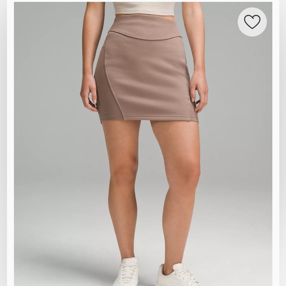 Lululemon Scuba HR Mini Skirt - Taupetastic - NWT